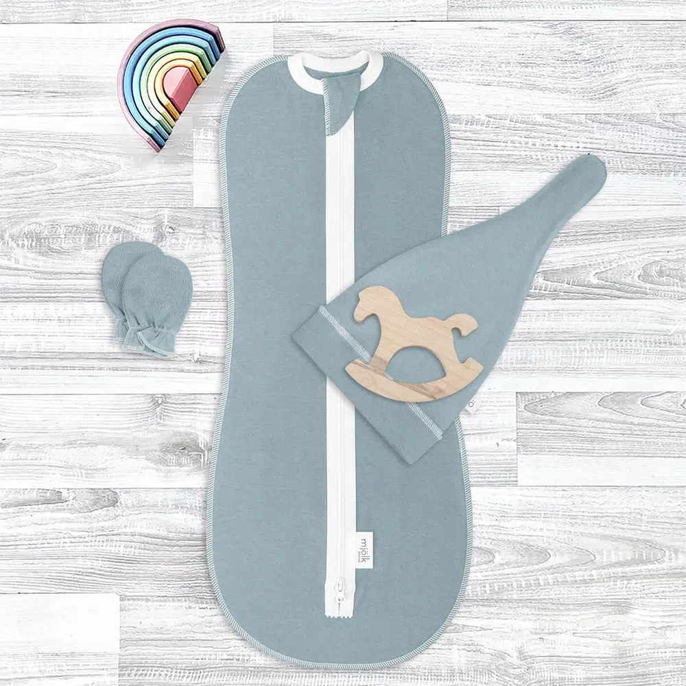 Комплект_для_новорожденного_Baby_Blue_сайт Комплект для новорождённого Mjolk (пеленальный кокон, шапочка, антицарапки)(3-6 кг) 1