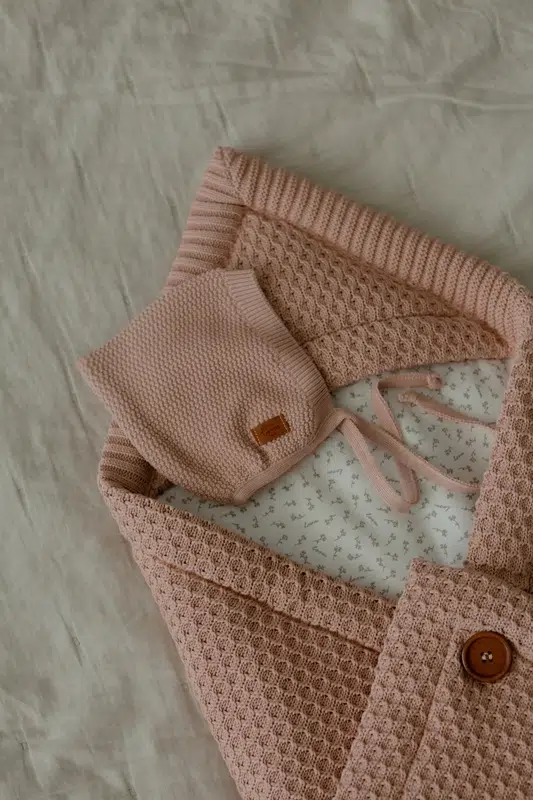 Шапка детская Loomknits Elf Пудровый 2