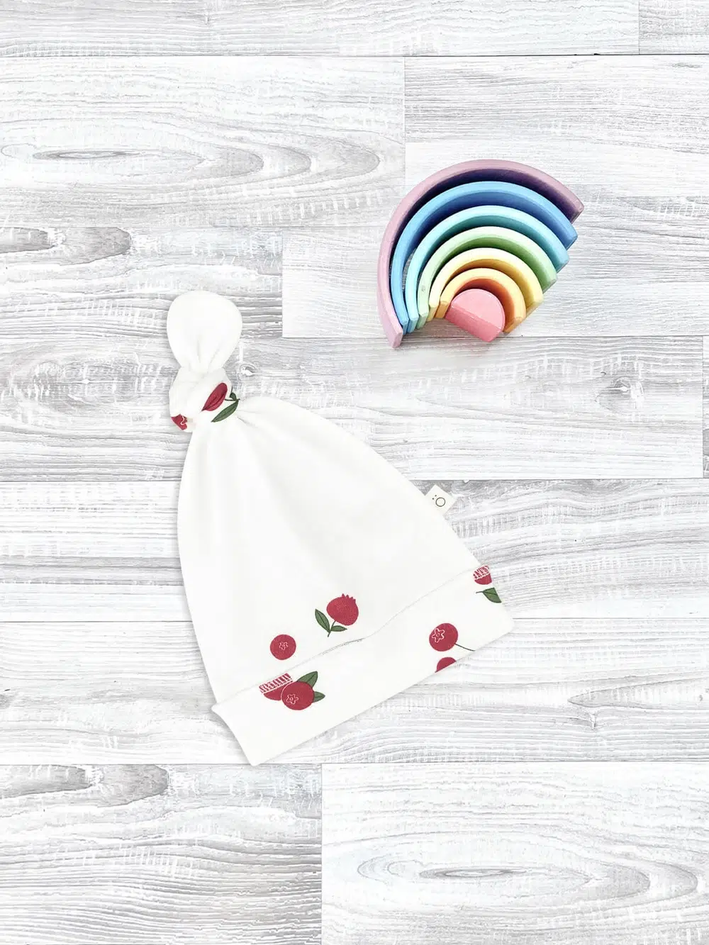 Шапочка Mjolk Брусника 1