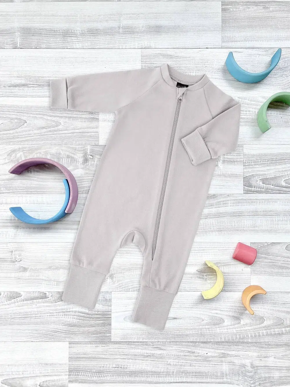 Комбинезон на манжетах Mjolk Sleep and Play White Sand, с рукавом реглан 1