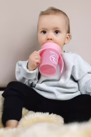 Поильник Twistshake 360 cup 230мл. 6+m 8