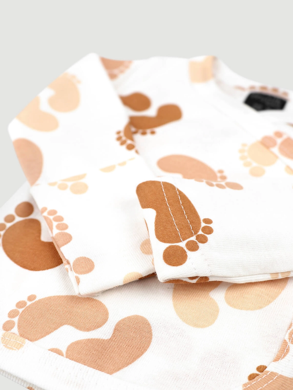 Распашонка mjolk(Ножки) 4