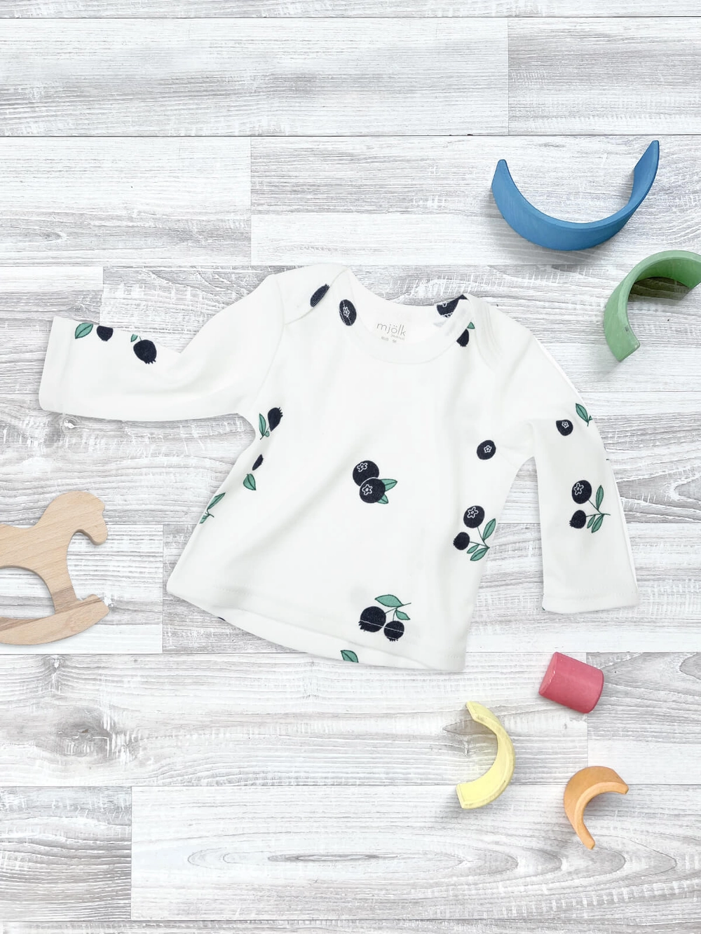 7356500__1_ Футболка с длинным рукавом Mjolk Голубика 1