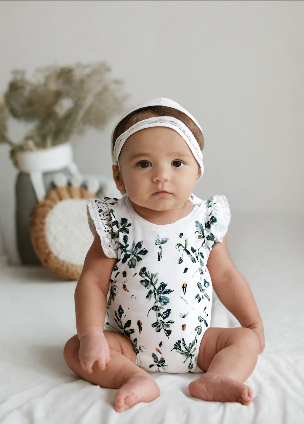 Как выбрать боди для детей, одежду для новорожденных: виды и особенности 3