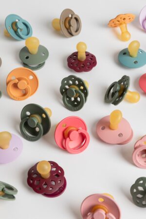 Пустышка латексная BIBS Colour, 6+ мес 8