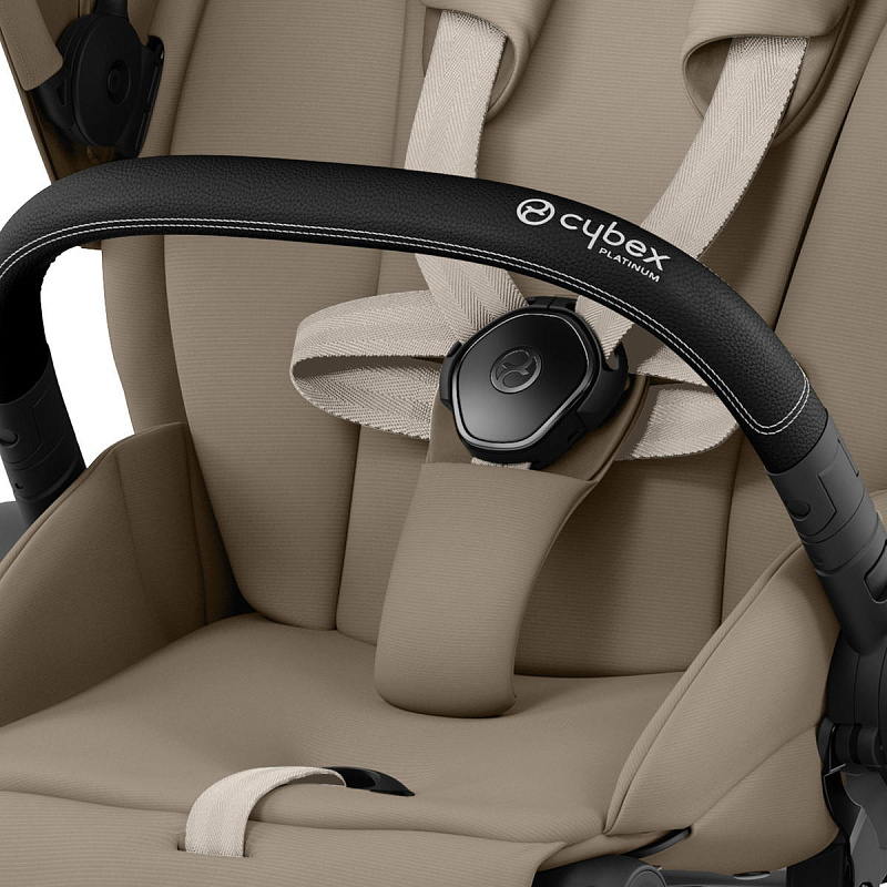 Коляска 2в1 Cybex Priam Cozy Beige рама Matt Black 4