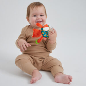 1270996_3100781 Погремушка-шуршалка Happy Baby ЛИСИЧКА ЛЮСЯ 24