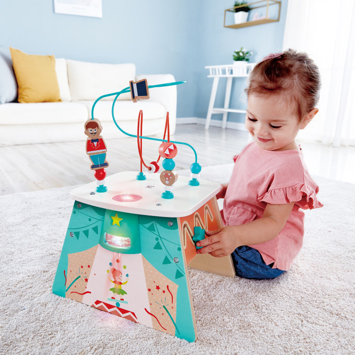 Развивающий куб Hape "Цирк" лабиринт, счеты, подсветка 5