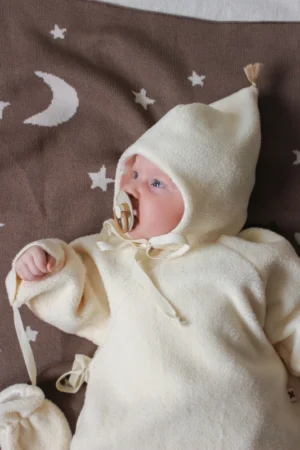 Шапка детская Loomknits Молочный 6