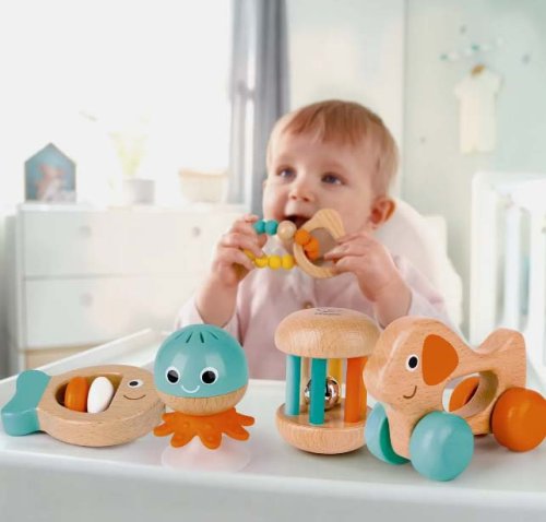 Подарочный набор игрушек погремушек Hape для новорожденных "Малышам" 2