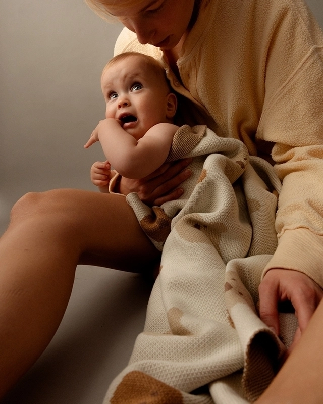 Плед детский Loomknits Экрю с медведем LW5260 3