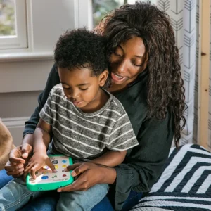 Музыкальная игрушка Hape развивающая, сенсорная "Планшет" 17