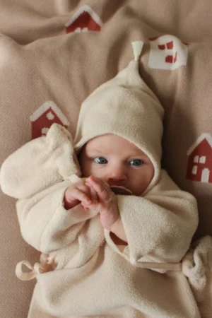 Шапка детская Loomknits Молочный 5