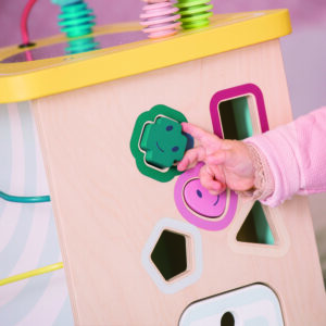 Развивающий куб Hape лабиринт, головоломки 12