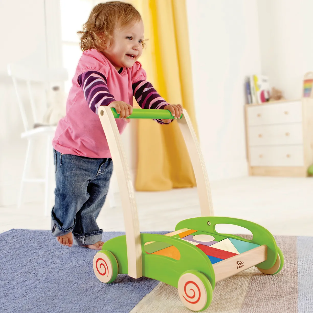 Ходунки-каталка Hape с конструктором 6