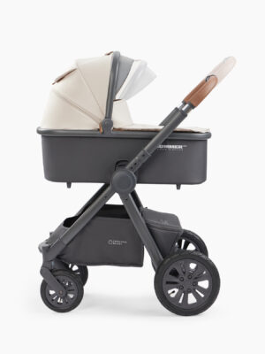 Коляска 2 в 1 Happy Baby Mommer Pro NOVA (надувные колеса) 30