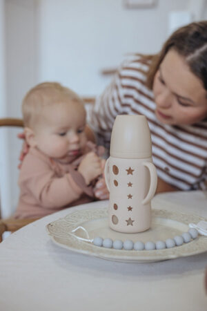 Чехол для бутылочки силиконовый Paomma 240 мл 12