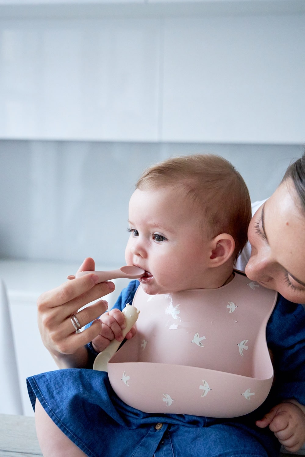 Силиконовый нагрудник Edda 2