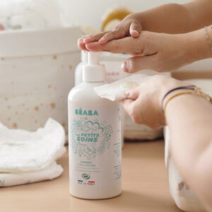 Органическое очищающее средство Beaba для смены подгузников и для защиты кожи , 500 мл. 9
