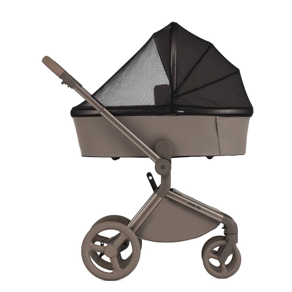 Что обязательно должно быть в коляске для весенне - летнего малыша? 11