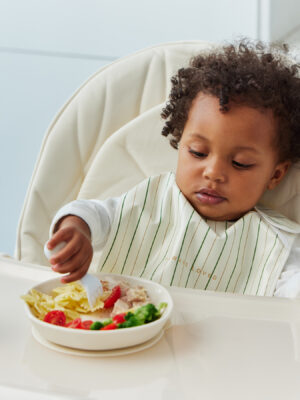 Нагрудный фартук на липучке Happy Baby, 2 шт 22