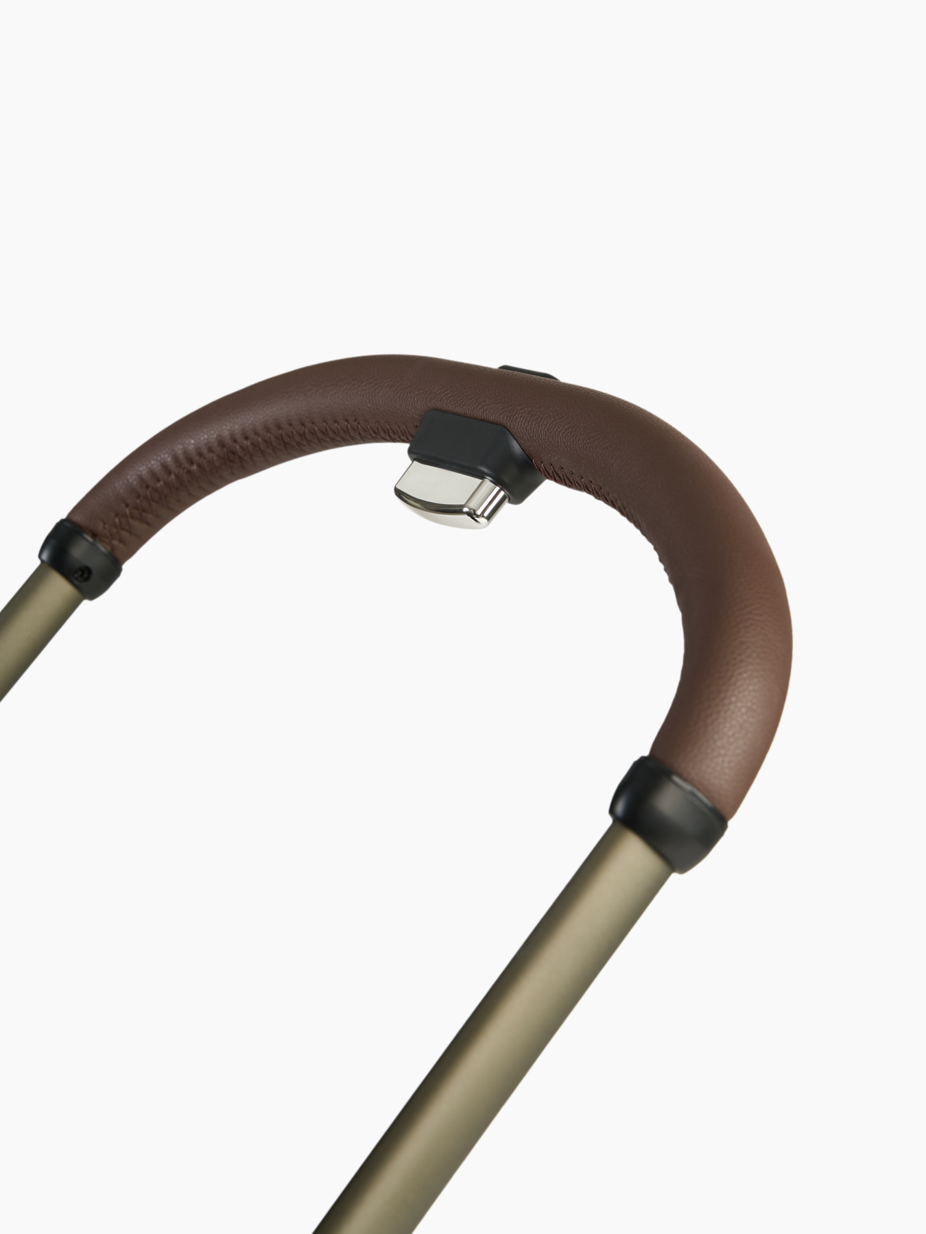 vefx8mjacg7yuvymwreuf39xucfv67mp Коляска прогулочная Happy Baby Magna 23