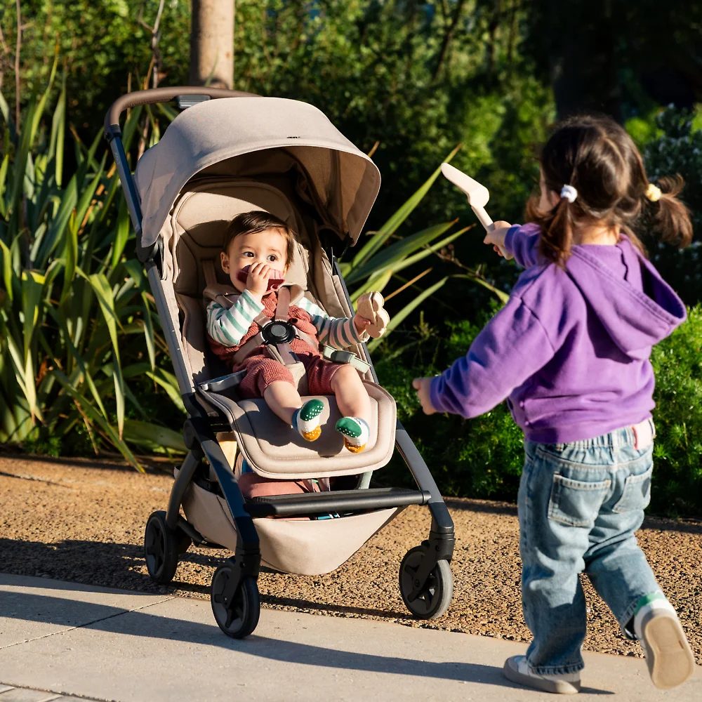 Коляска прогулочная Joolz Aer2 12