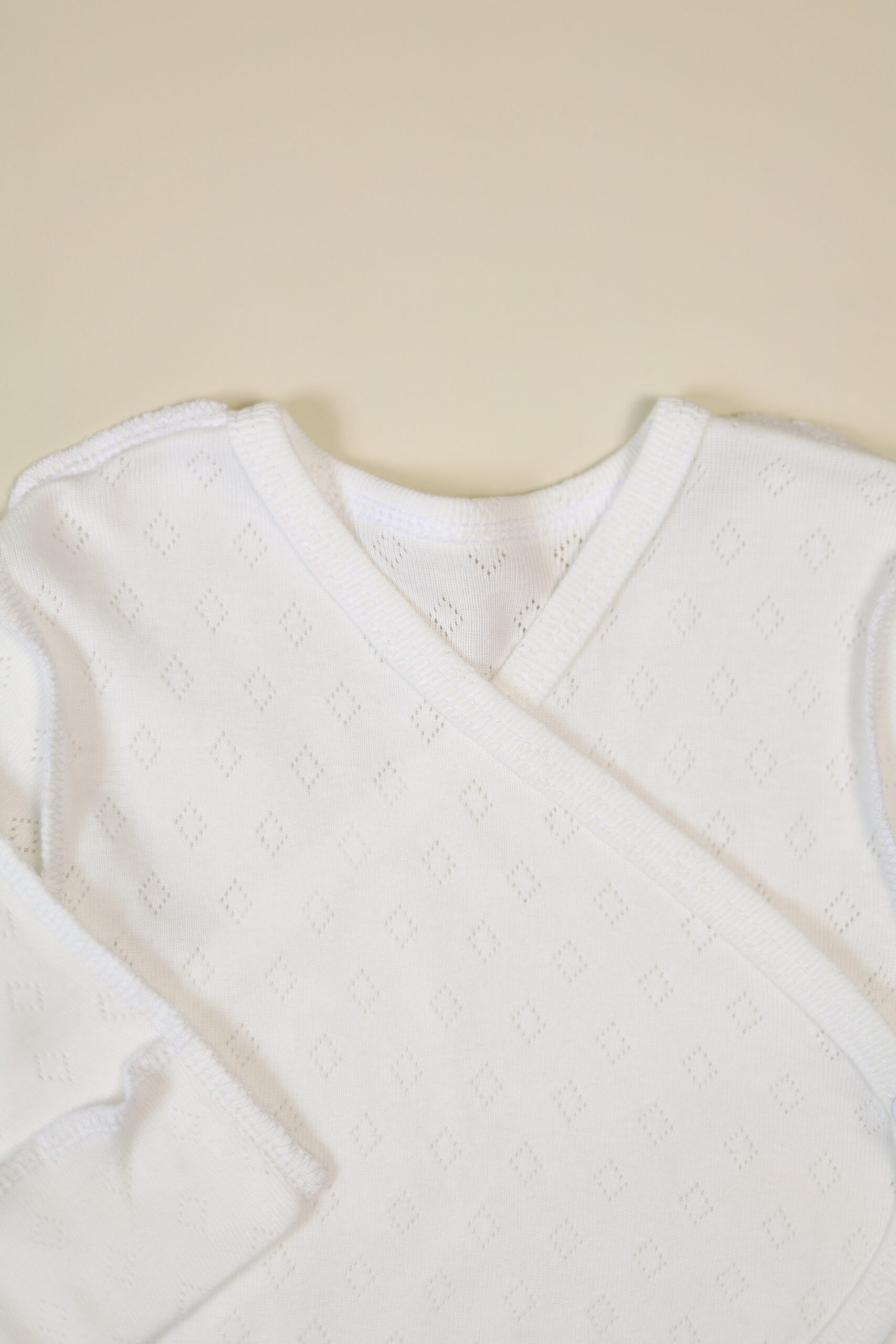 Комбинезон MATUSHKIN на запах, швы наружу, трансферная рибана 3