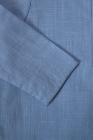 Рубашка голубая