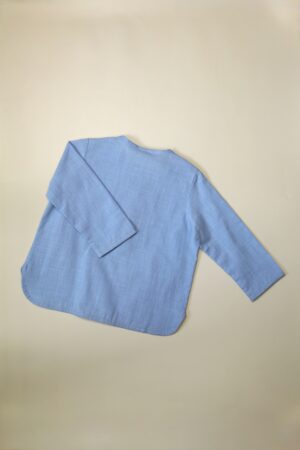 Рубашка голубая