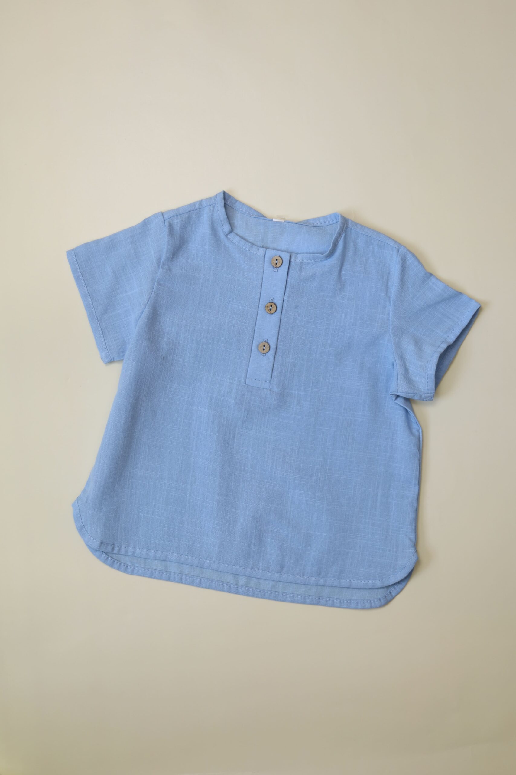 Рубашка MATUSHKIN на трех пуговицах, короткий рукав, хлопок 1 Рубашка голубая