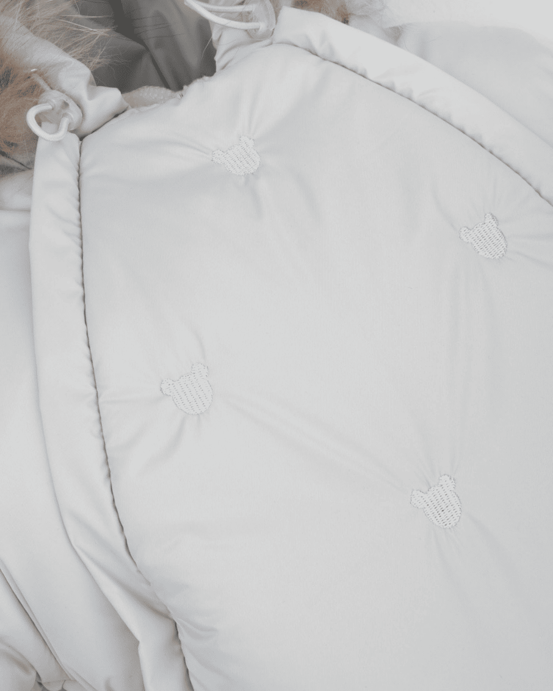 Комбинезон-трансформер MATUSHKIN «Акварель.Вышивка Медвежонок», с опушкой, 3 сезона, цвет серый