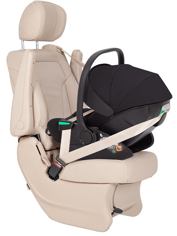 Автокресло группы 0+ Carrello Vega lite + база