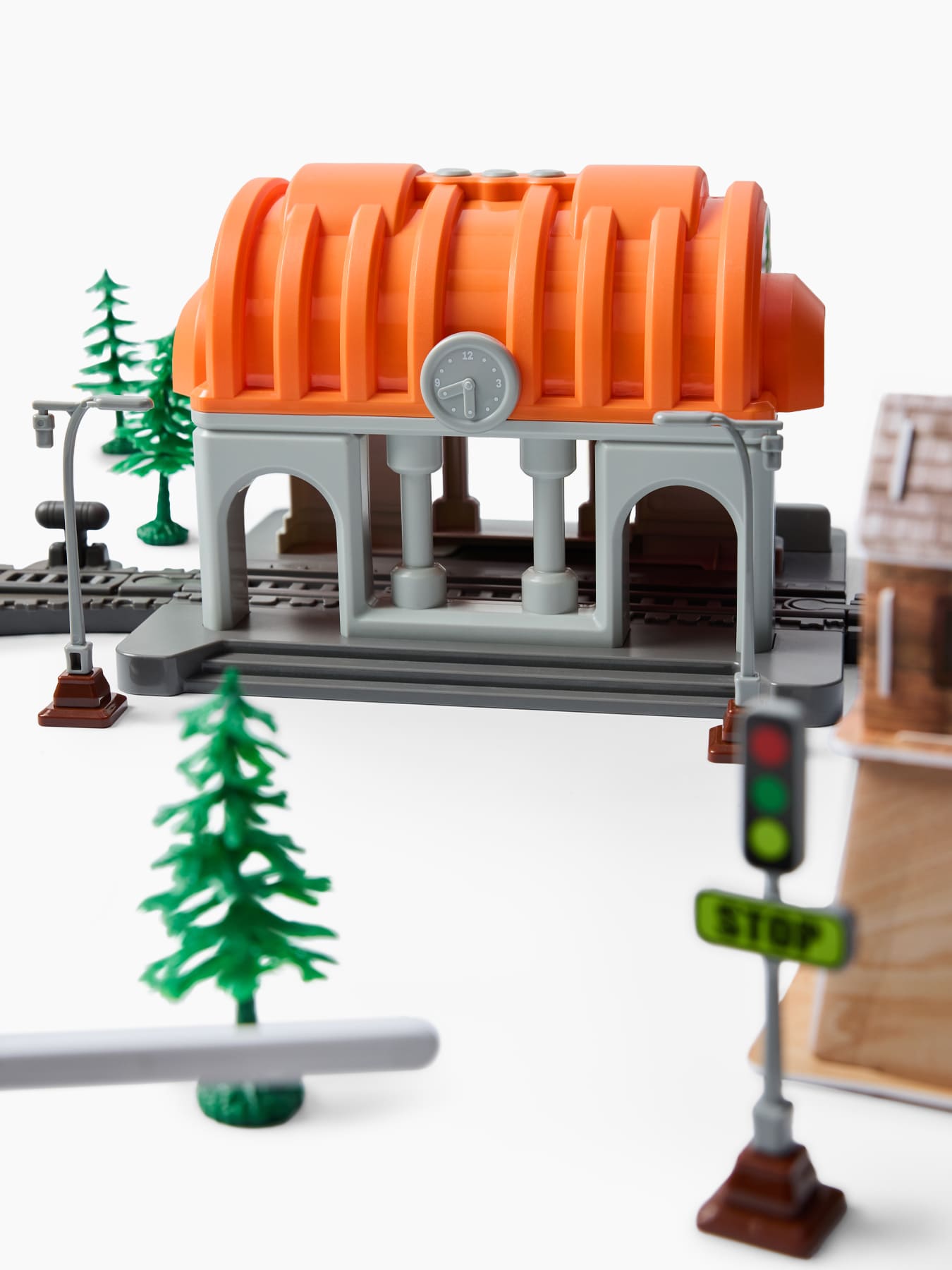 Игрушечная железная дорога Happy Baby HAPPY RAILWAY «ХЭПИ РЕИЛВЭЙ»